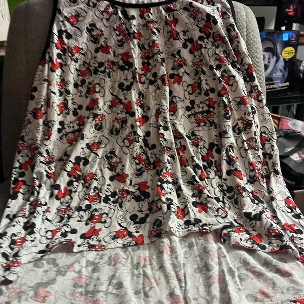 Torrid Mickey And Minnie Mouse Tank Top Size 4X